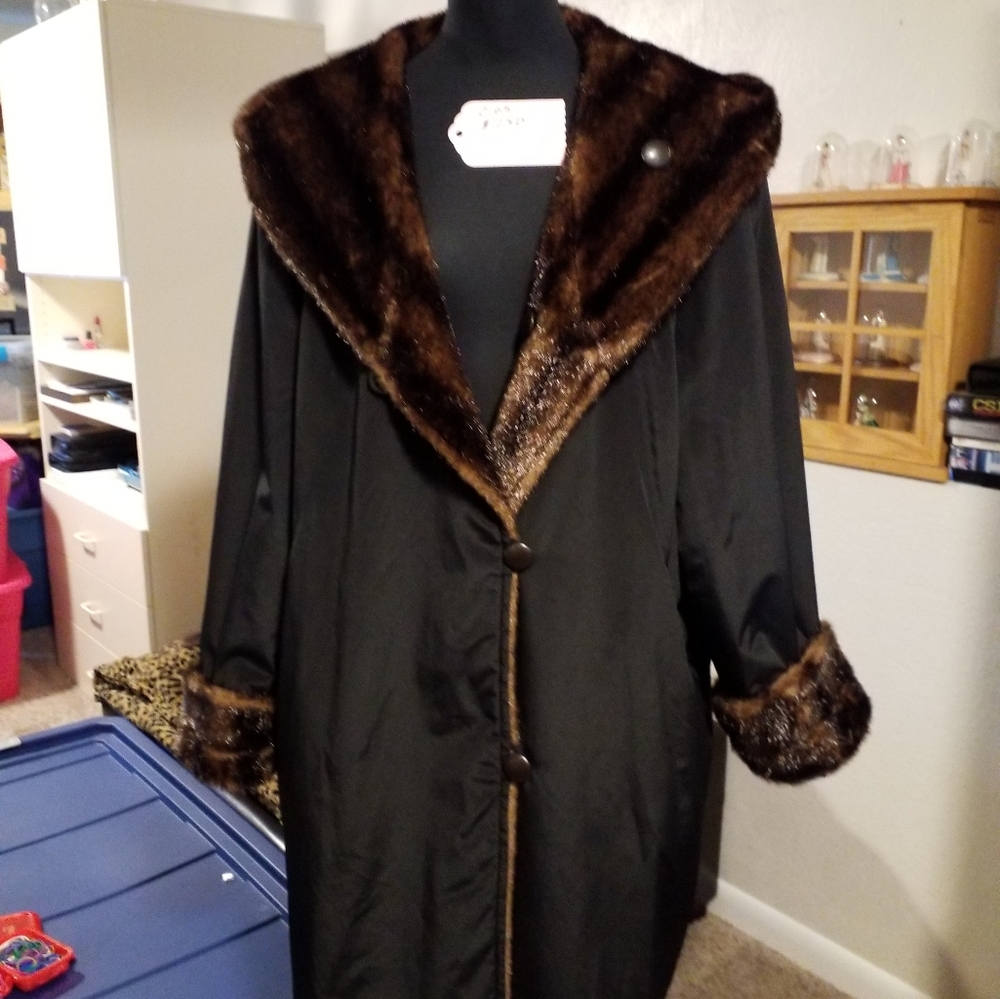 Reversible faux fur jacket
